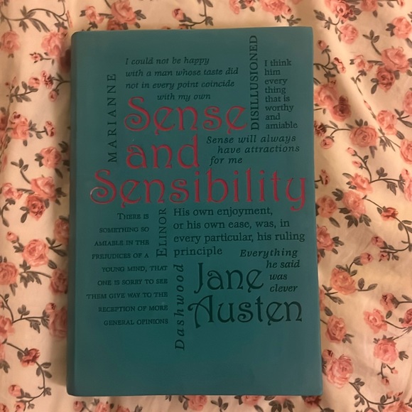 🌻 Sense & Sensibility by Jane Austen Book - Picture 1 of 3